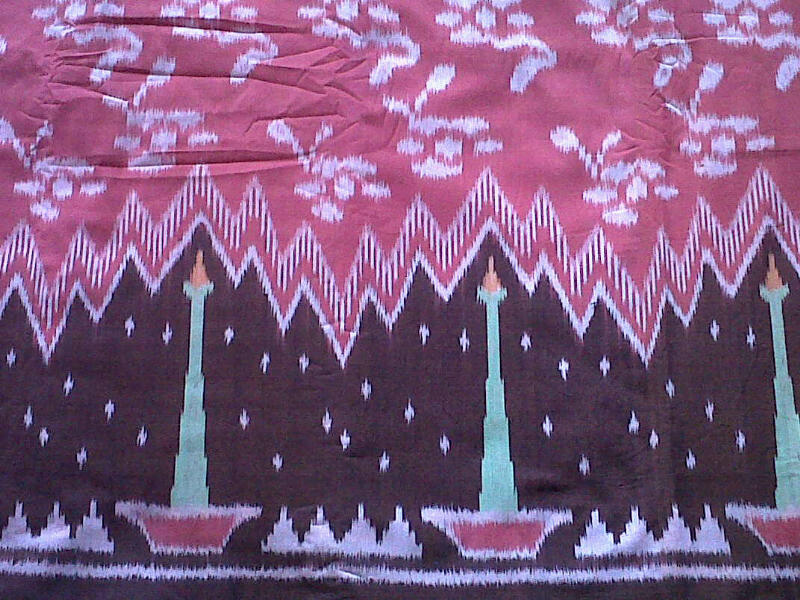 batik monas